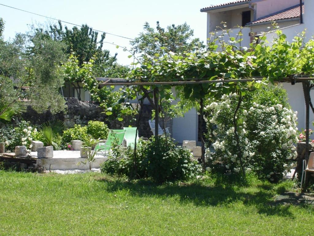 Holiday Apartment In Funtana With Balcony, Air Conditioning, Wifi, Washing Machine 4982-1 Extérieur photo